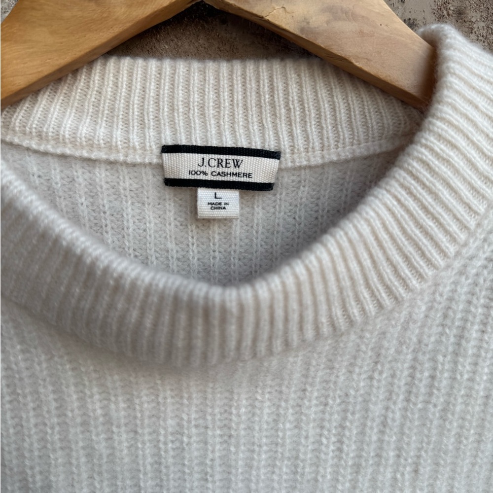 J. Crew Cashmere puff-sleeve mockneck sweater size L - Picture 5 of 7